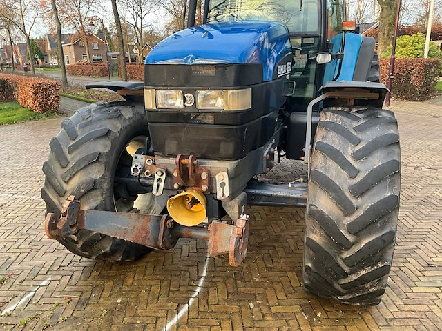 1999 new holland 8260 vierwielaangedreven landbouwtractor - afbeelding 5 van  35
