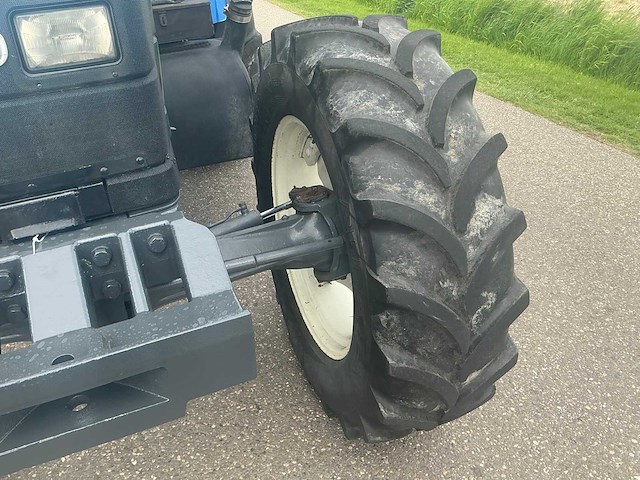 1999 new holland ts115 vierwielaangedreven landbouwtractor - afbeelding 7 van  30
