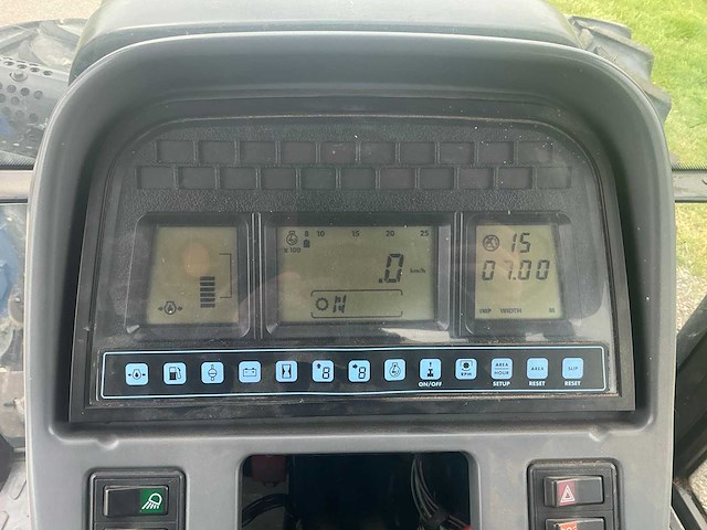 1999 new holland ts115 vierwielaangedreven landbouwtractor - afbeelding 25 van  30