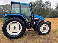 1999 new holland ts90 vierwielaangedreven landbouwtractor - afbeelding 19 van  25