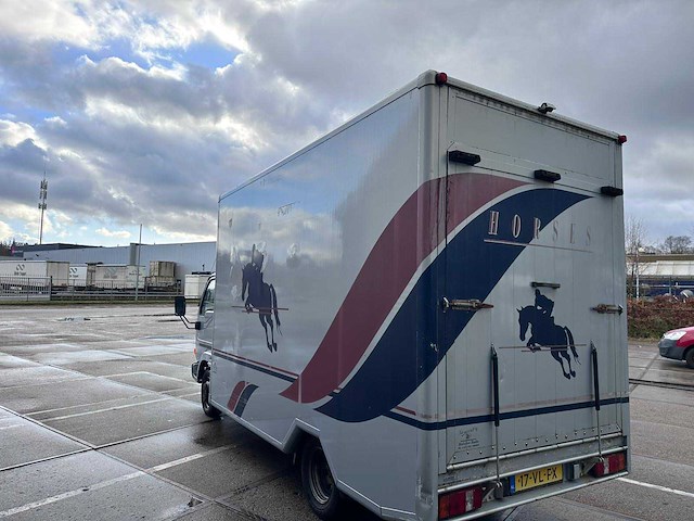 1999 nissan cabstar e paardenwagen personenauto - afbeelding 7 van  10