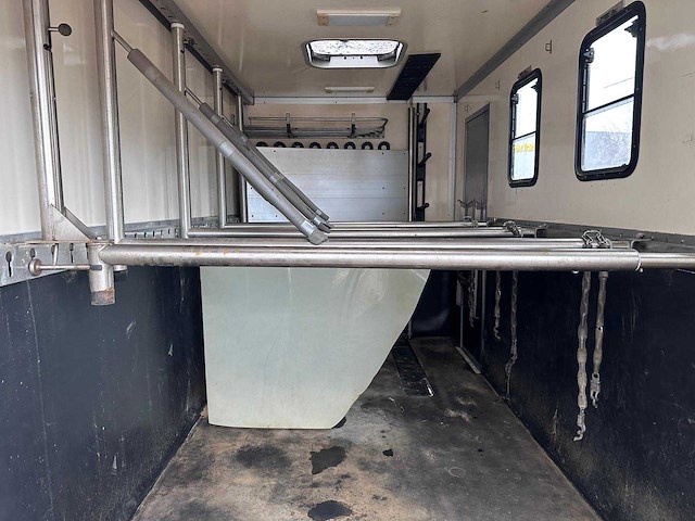 1999 nissan cabstar e paardenwagen personenauto - afbeelding 9 van  10