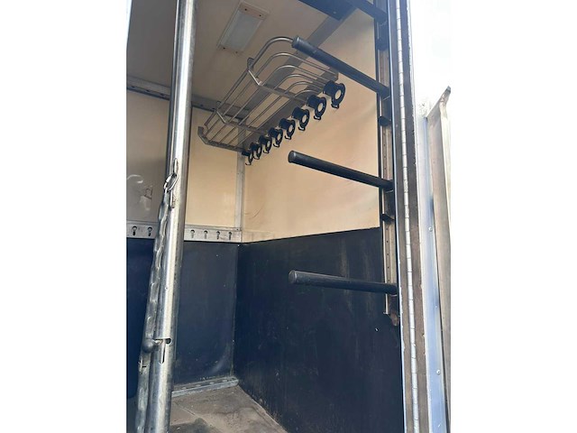 1999 nissan cabstar e paardenwagen personenauto - afbeelding 10 van  10