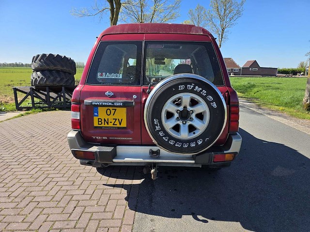 1999 nissan patrol gr 2.8 tdi basis hr bedrijfswagen - afbeelding 4 van  38
