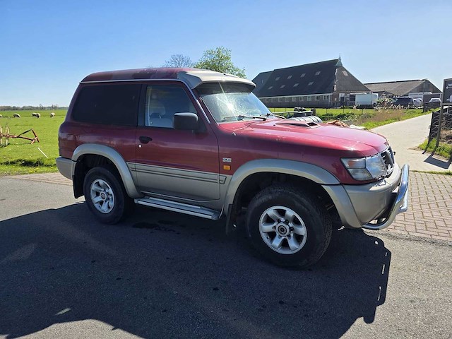 1999 nissan patrol gr 2.8 tdi basis hr bedrijfswagen - afbeelding 15 van  38