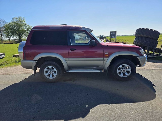 1999 nissan patrol gr 2.8 tdi basis hr bedrijfswagen - afbeelding 38 van  38