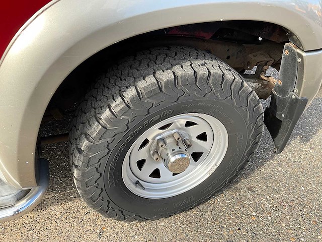 1999 nissan patrol gr 2.8tdi bedrijfswagen 66-vh-lv - afbeelding 2 van  34