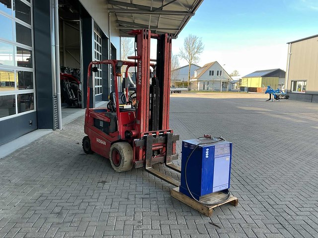 1999 nissan q02l25cu vorkheftruck - afbeelding 11 van  17