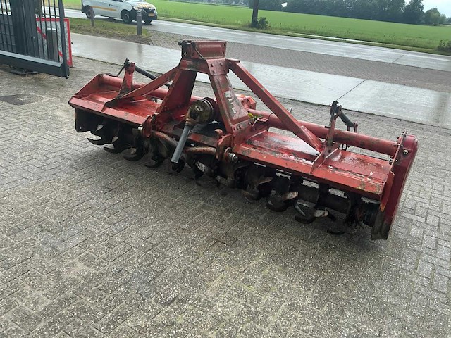 1999 pegoraro grondfrees - afbeelding 2 van  2