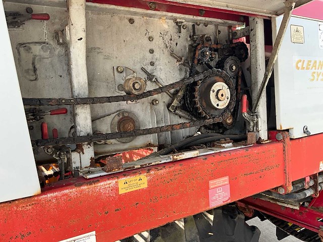 1999 reekie clean flow 2150 aardappelrooier - afbeelding 14 van  32