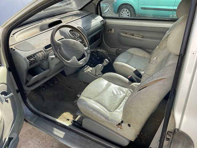 1999 renault twingo initiale personenauto - afbeelding 6 van  26