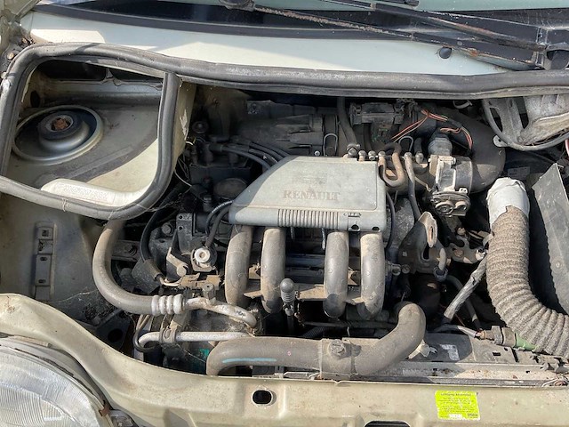 1999 renault twingo initiale personenauto - afbeelding 17 van  26