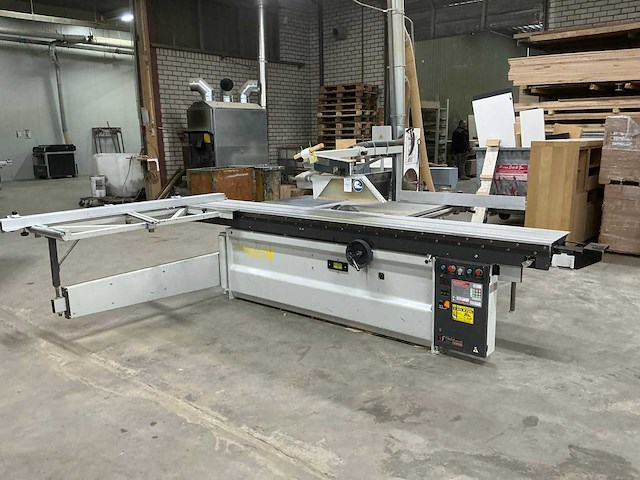 1999 robland z320 paneelcirkelzaagmachine - afbeelding 1 van  10