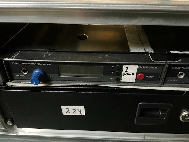 1999 sennheiser ew300g1 in-ear zender(2x) - afbeelding 4 van  5