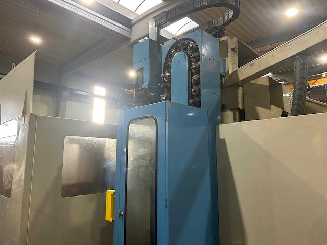 1999 soraluce tl-25 cnc universeel machinecentrum - afbeelding 14 van  24