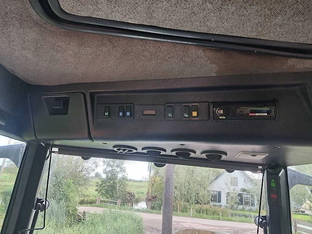 1999 steyr - 9145 - vierwielaangedreven landbouwtractor - afbeelding 6 van  18