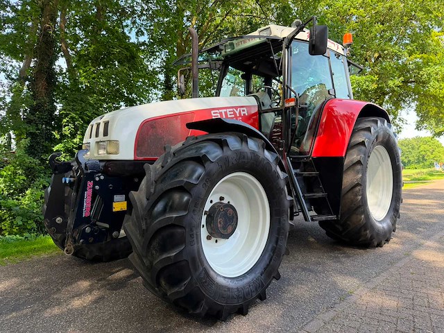 1999 steyr 9145 vierwielaangedreven landbouwtractor - afbeelding 1 van  15