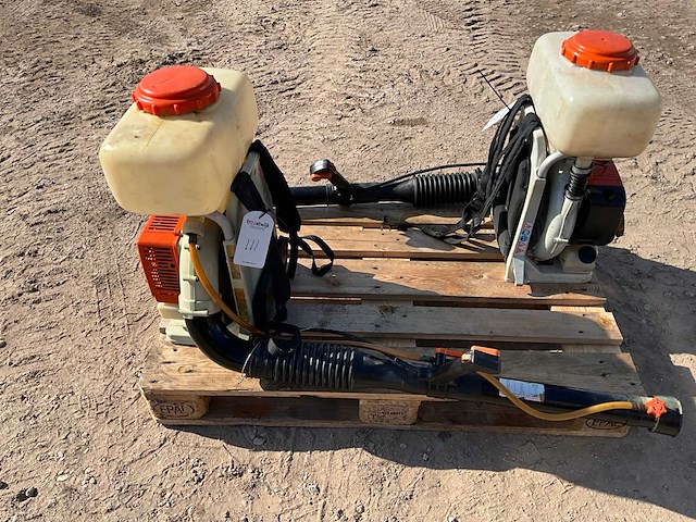 1999 stihl sr320/400 motor rugspuit - afbeelding 1 van  5