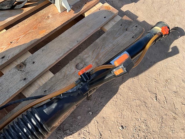 1999 stihl sr320/400 motor rugspuit - afbeelding 4 van  5