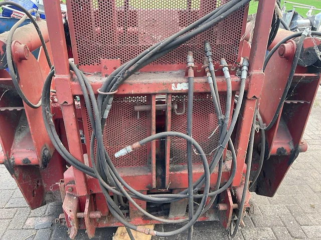 1999 strautmann uitkuilmachine - afbeelding 11 van  13
