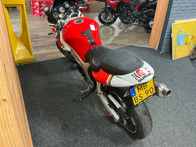 1999 suzuki tour “lucky strike” 600 motorfiets - afbeelding 13 van  15