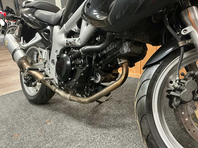 1999 suzuki tour sv650s motorfiets - afbeelding 3 van  4