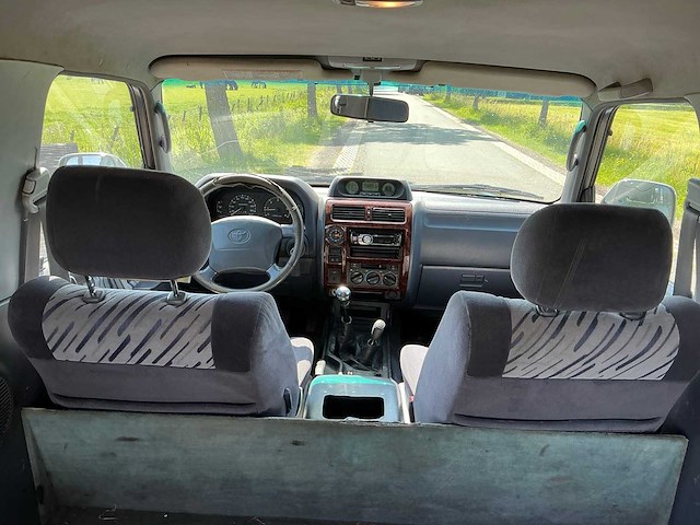 1999 toyota landcruiser 90 3.0 hr blind van bedrijfswagen - afbeelding 13 van  28