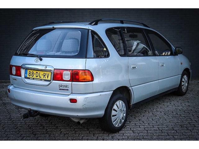 1999 toyota picnic 2.0 executive car 88-dl-rv - afbeelding 9 van  16