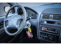 1999 toyota picnic 2.0 executive car 88-dl-rv - afbeelding 11 van  16