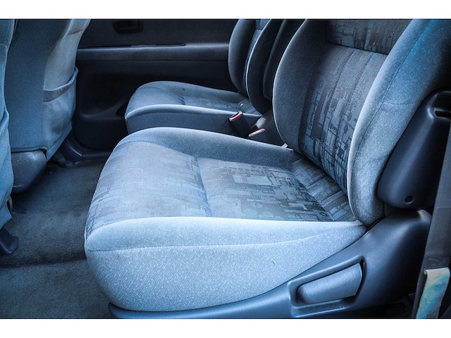 1999 toyota picnic 2.0 executive car 88-dl-rv - afbeelding 15 van  16