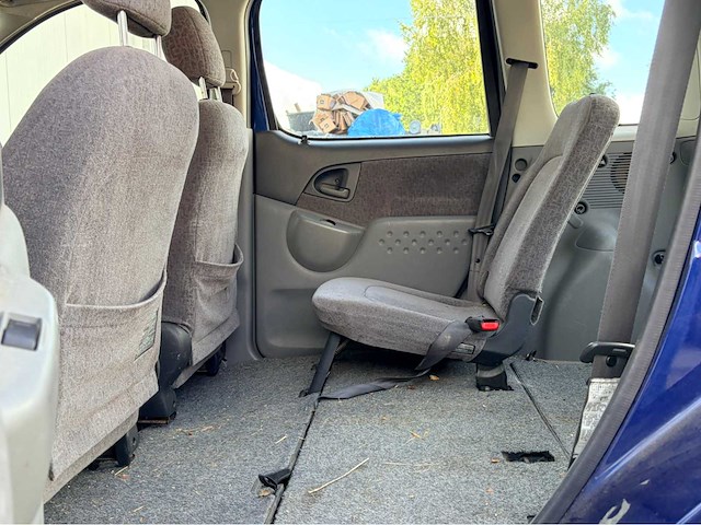 1999 toyota yaris verso airco 1.3-16v vvt-i luna e personenauto - afbeelding 6 van  7