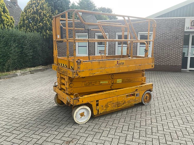 1999 upricht x 26 hoogwerker - afbeelding 1 van  8