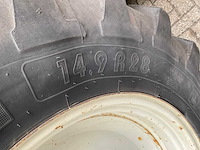 1999 valtra valmet 8150 hitech vierwielaangedreven landbouwtractor met maai arm - afbeelding 3 van  33