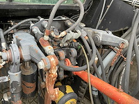 1999 valtra valmet 8150 hitech vierwielaangedreven landbouwtractor met maai arm - afbeelding 10 van  33