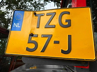 1999 valtra valmet 900 (frontlader) vierwielaangedreven landbouwtractor - afbeelding 2 van  11
