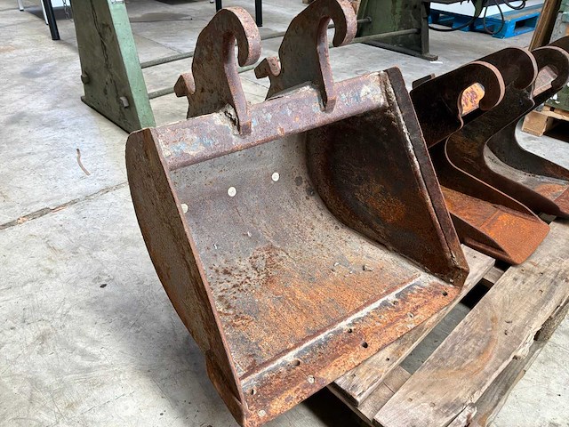 1999 vangaever 01 me k3 gb600 graafbak - afbeelding 1 van  4