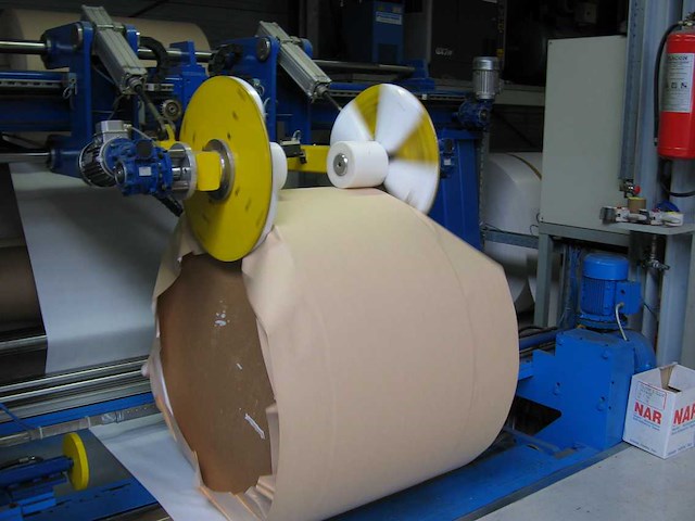 1999 voith 2-delige papierrollen-inpakstraat - afbeelding 31 van  46