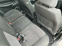 1999 volkswagen golf 2.3 v5 highline personenauto - afbeelding 25 van  35