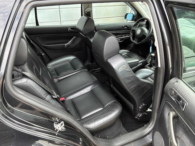 1999 volkswagen golf 2.8 v6 4motion personenauto - afbeelding 10 van  23