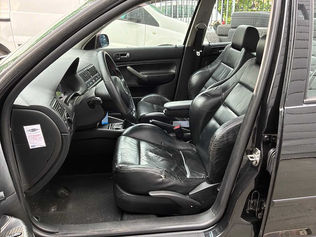 1999 volkswagen golf 2.8 v6 4motion personenauto - afbeelding 21 van  23