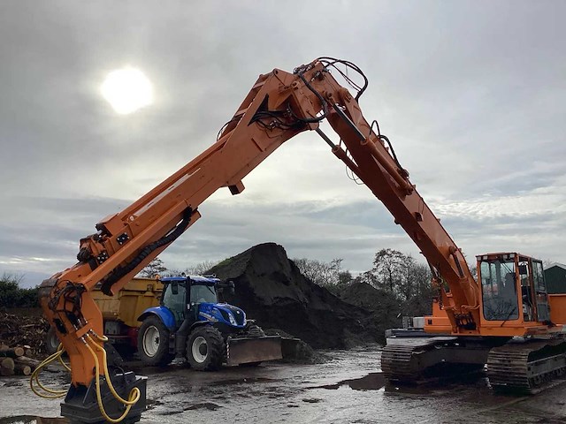 1999 volvo ec280 rupsgraafmachine - afbeelding 16 van  29