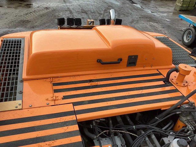 1999 volvo ec280 rupsgraafmachine - afbeelding 23 van  64