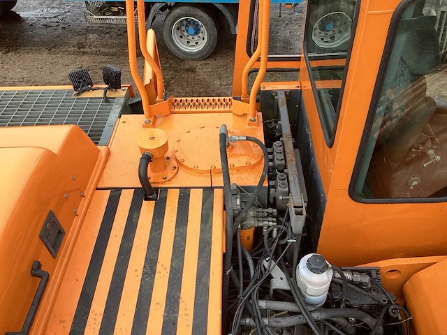 1999 volvo ec280 rupsgraafmachine - afbeelding 24 van  64