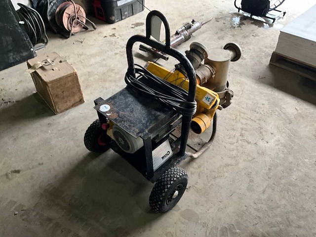 1999 wavo 75c 0.15 waterpomp - afbeelding 2 van  7