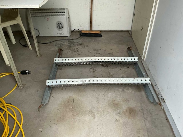 1999 weisig - sinus b3 - schaftwagen - afbeelding 4 van  25