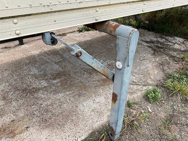 1999 willemsen cv renova afzetbak - afbeelding 2 van  14