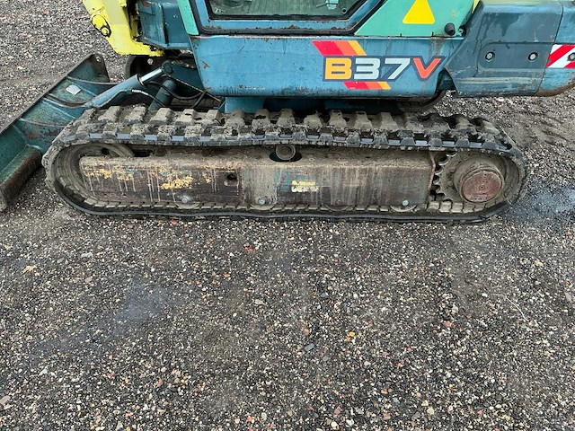 1999 yanmar b37v minigraafmachine - afbeelding 43 van  43