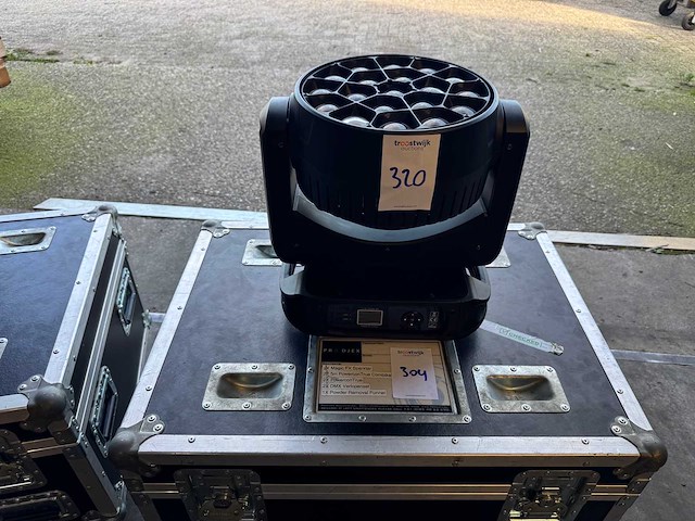 19x40w zoom movinghead - led moving head - afbeelding 1 van  4