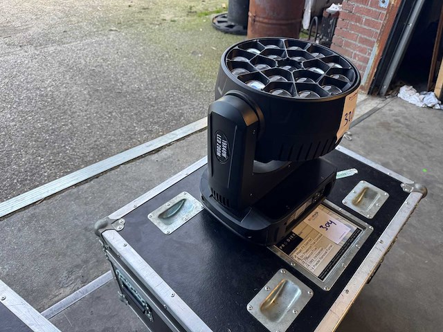 19x40w zoom movinghead - led moving head - afbeelding 2 van  4