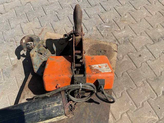 1ton hitachi hijshaak - afbeelding 5 van  7